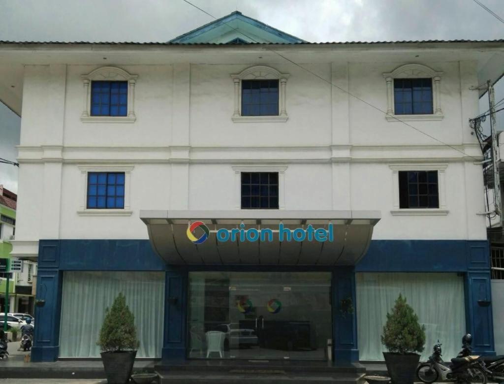 Orion Hotel Batam Екстер'єр фото